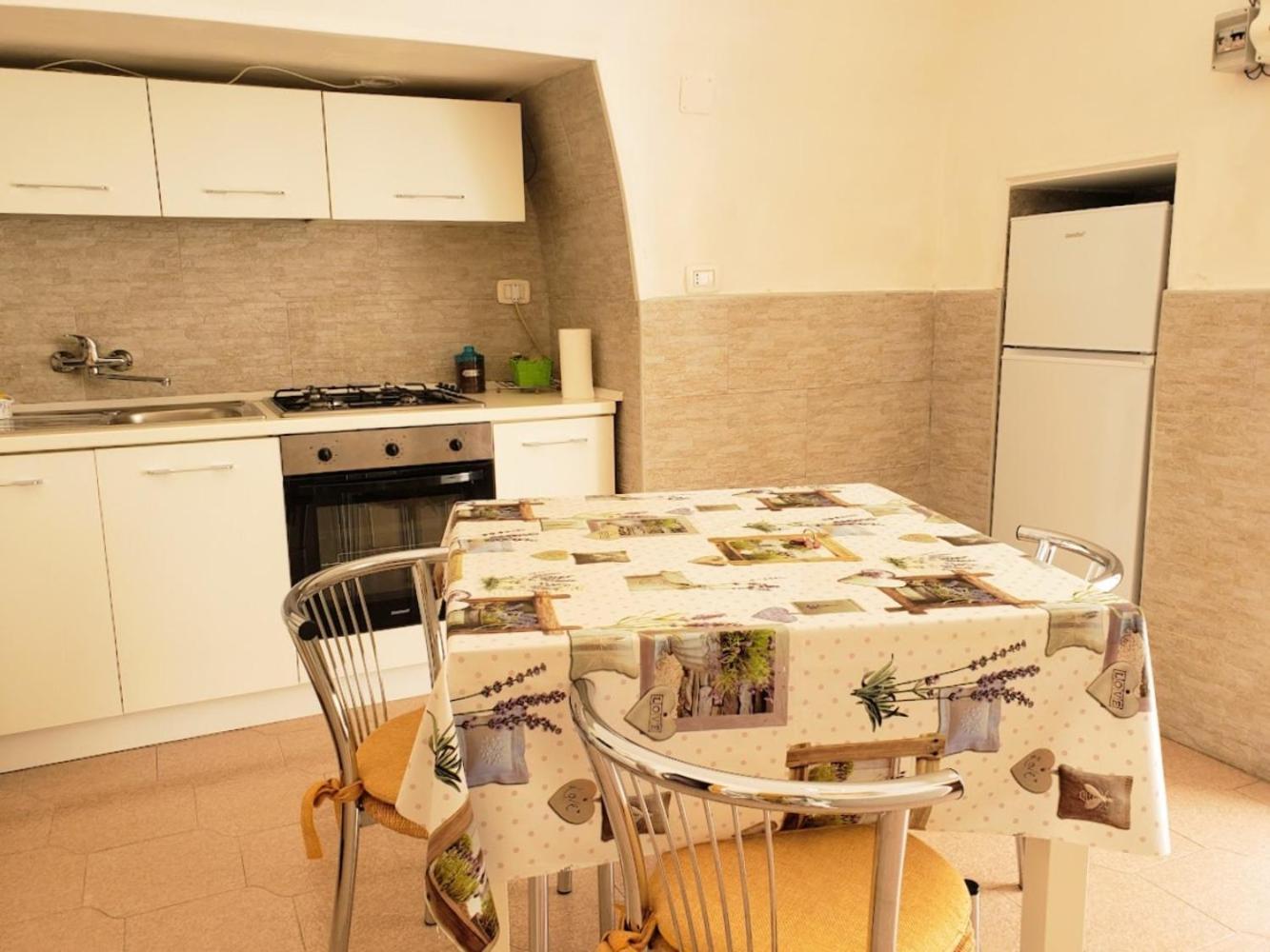 Casa Rione Medievale Villa Monte SantʼAngelo Buitenkant foto